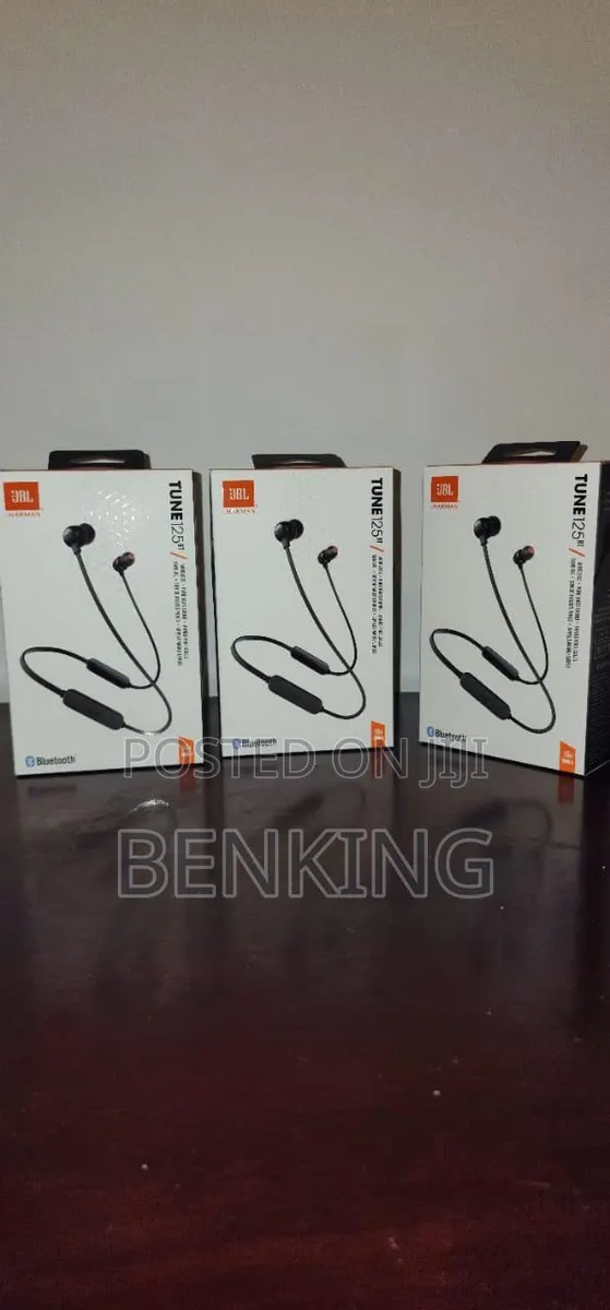 JBL Tune125bt Neckband Earbuds
