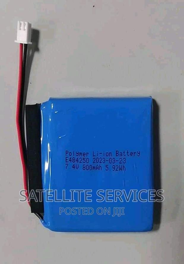 Gt Media Finder; Screen and Batteries · Photo 2