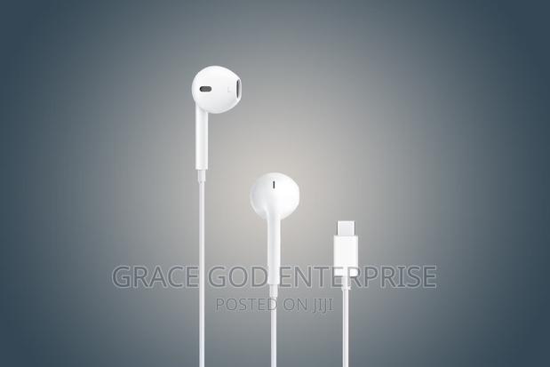 Original Apple USB C Earpods · Photo 2