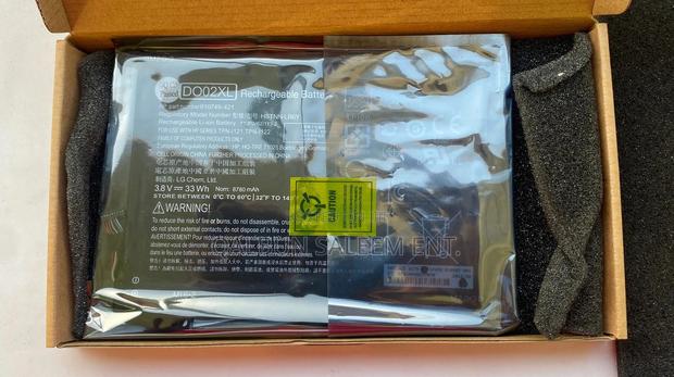 HP Do02xl Laptop Battery for X2 210 G1 Pavilion X2 10-N000 · Photo 3