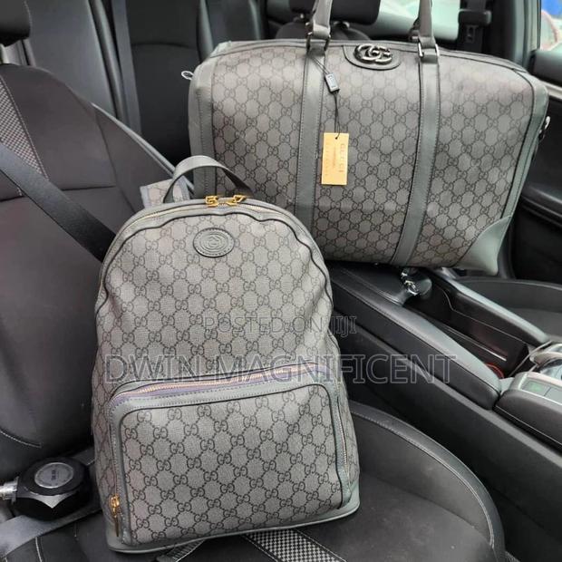 Travel Bag and Backpack (2 in 1) · Photo 3