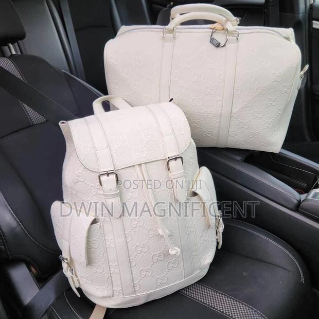Travel Bag and Backpack (2 in 1) · Photo 5
