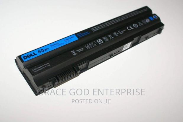 Dell Latitude Battery T54FJ for E5420 · Photo 1