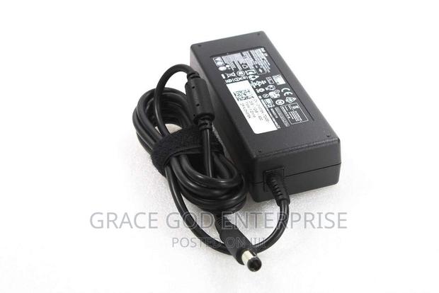 Dell Small Pin Charger 90W · Photo 2