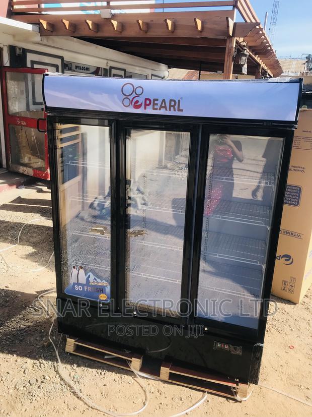 Best Pearl 950 Liters 3 Doors Display Fridge · Photo 1