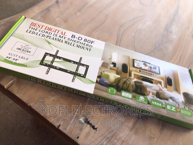 Durable Fixed Wallmount · Photo 1