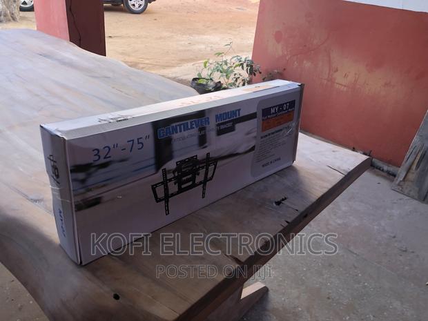 TV Wall Bracket Cantilever My-07 32"-75" · Photo 1