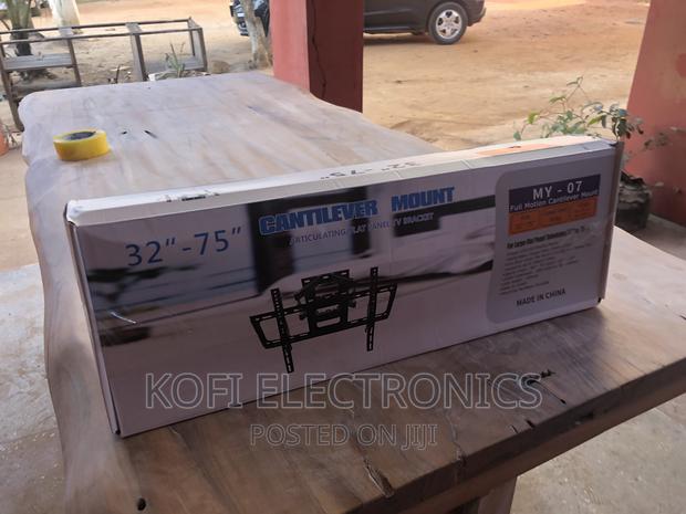 Quality 32"-75" LCD LED TV Monitor Bracket Swivel Tilt · Photo 1