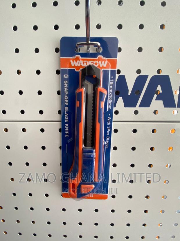 Snap-Off Blade Knife - Wsk8618 · Photo 2