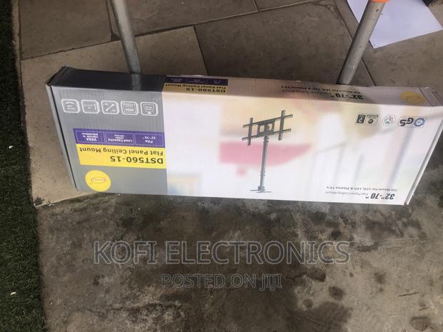 Escualisable Ceiling Support 32"-70" Ref. DST560-15 · Photo 1