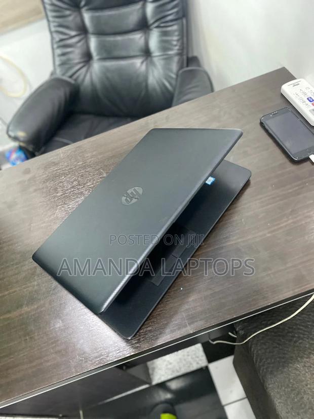 New Laptop HP Pavilion 15 4GB Intel Core I3 HDD+SSD 500GB · Photo 2