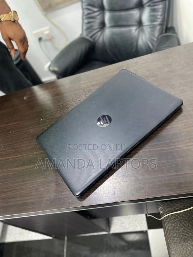 New Laptop HP Pavilion 15 4GB Intel Core I3 HDD+SSD 500GB · Photo 3