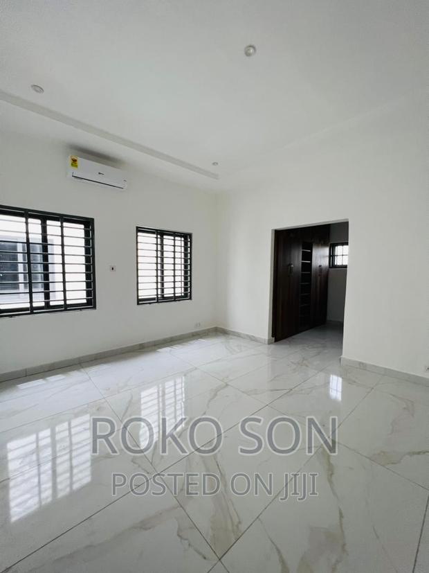 4bdrm Duplex in Dr Roko, East Legon for sale · Photo 3