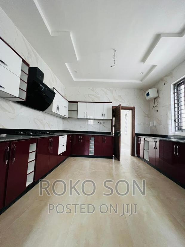 4bdrm Duplex in Dr Roko, East Legon for sale · Photo 2