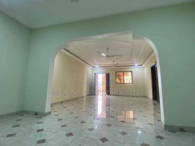 3bdrm Apartment in Ofankor for rent · Photo 4