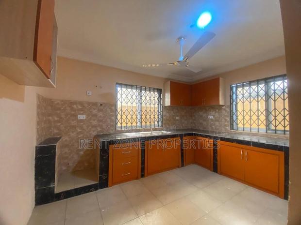 3bdrm Apartment in Ofankor for rent · Photo 5