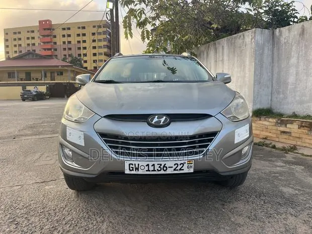 Hyundai Tucson 2014 Gray · Photo 1