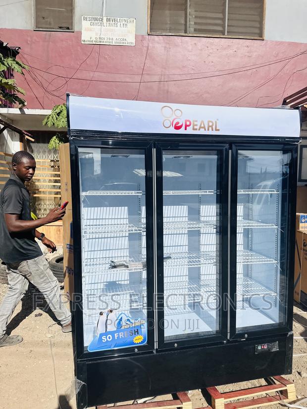 Triplae Chill Showcase Pearl Display Fridge PVC-150 · Photo 1