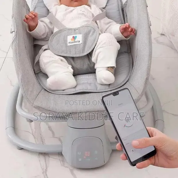 Mastela 4 in 1 Swing · Photo 1