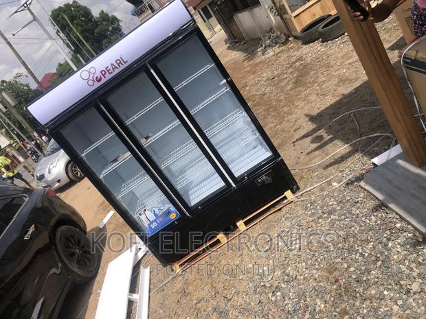 Elegant Design Pearl 950 Liters 3 Doors Display Fridge · Photo 1