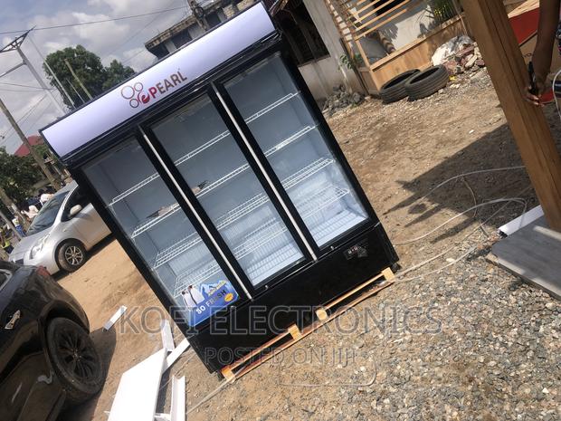 Brand New Pearl 950 Liters 3 Doors Display Fridge · Photo 1