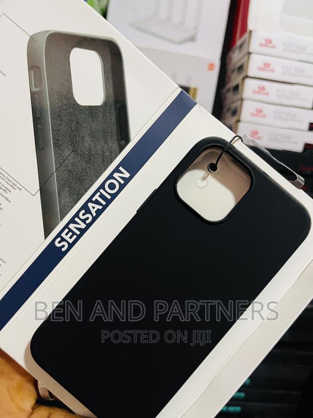 Original Cellularline iPhone 12 Pro Max Silicone Cover · Photo 6