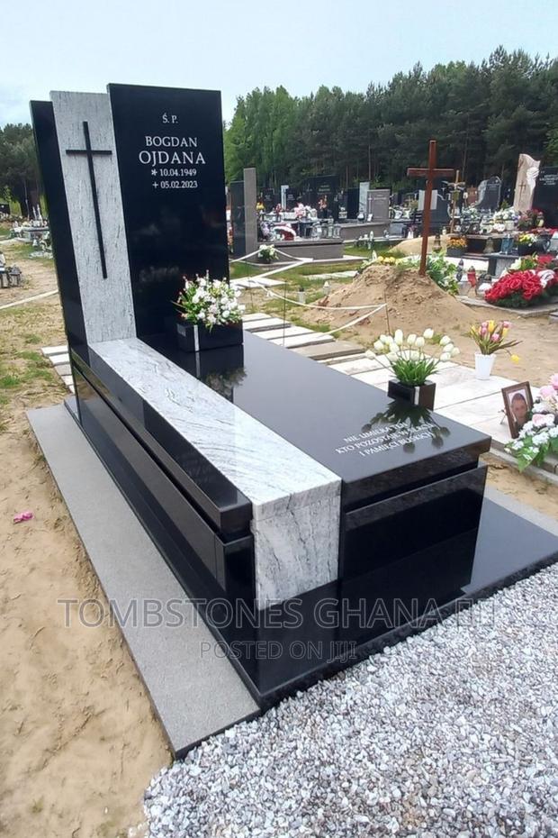 Customized Tombstone · Photo 1