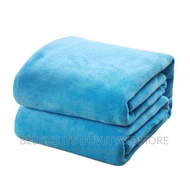 Blankets for Your Bed and Sofas · Photo 2