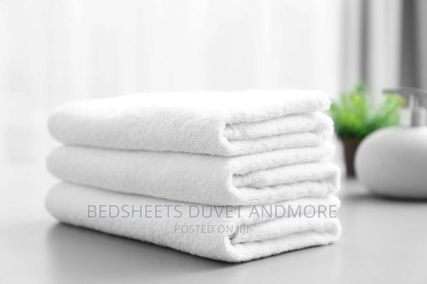 White Bath Towel · Photo 1