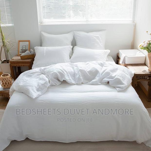 White Duvet Set for King and Queen Size · Photo 1