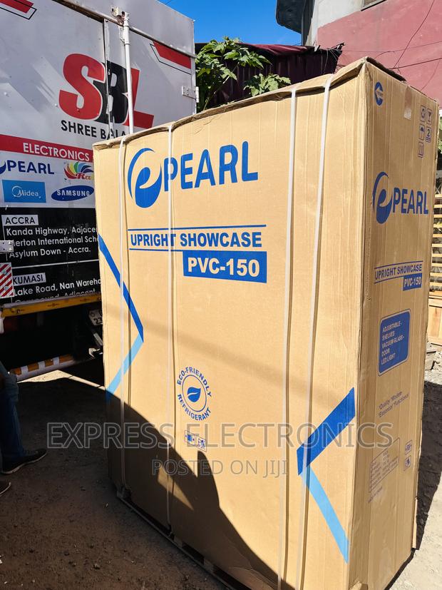 Essential Vertical Display Fridge Three Doors Pearl PVC-150 · Photo 1