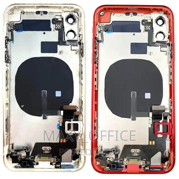 iPhone 11 Complete Housing · Photo 1