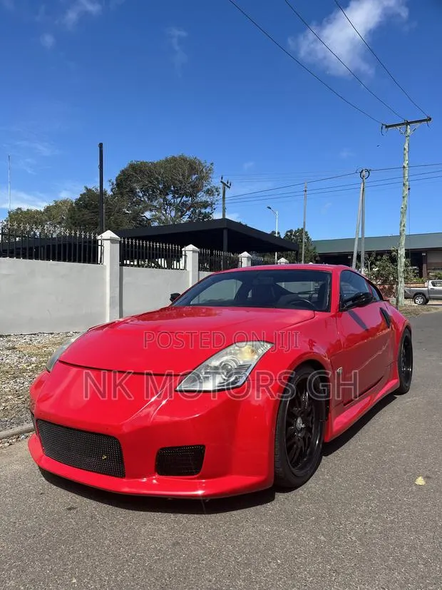 Nissan Fairlady 2006 Red · Photo 1