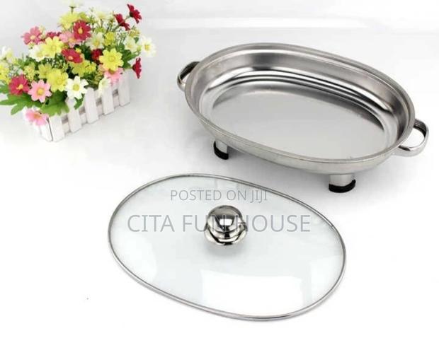 Chaffing Dish With Glass Lid In Oval Shape · Photo 1