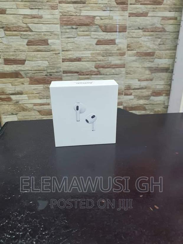 Apple Airpods 3 ( Promotion · Photo 1