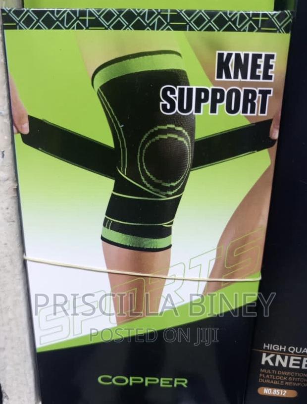 Knee Support Or Knee Fit Support · Photo 1