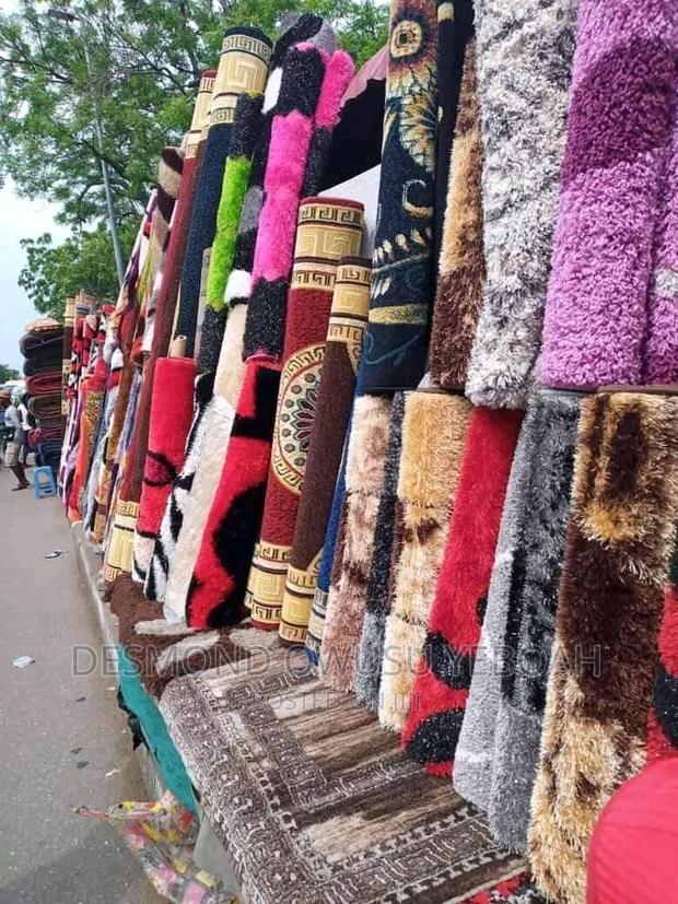 Woollen Carpets · Photo 5