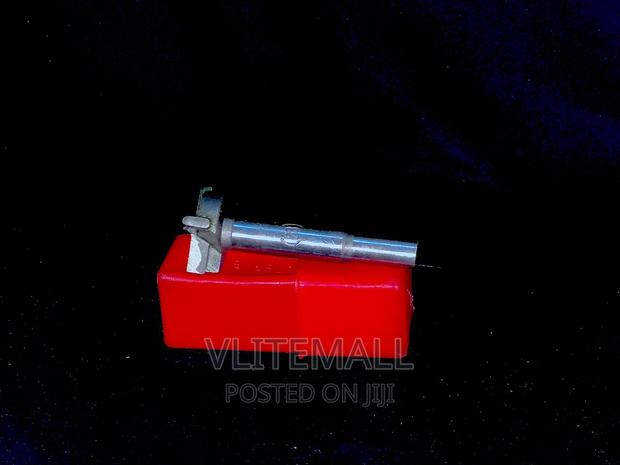 28mm Hole Cutter (Router Bit) · Photo 3