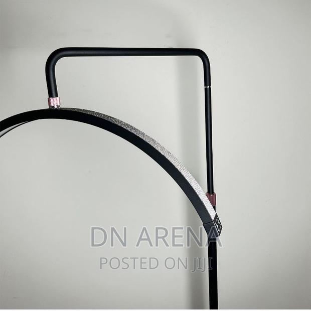 28 Inches LED Heavy Duty Luxurious Half Moon Lamp · Photo 6