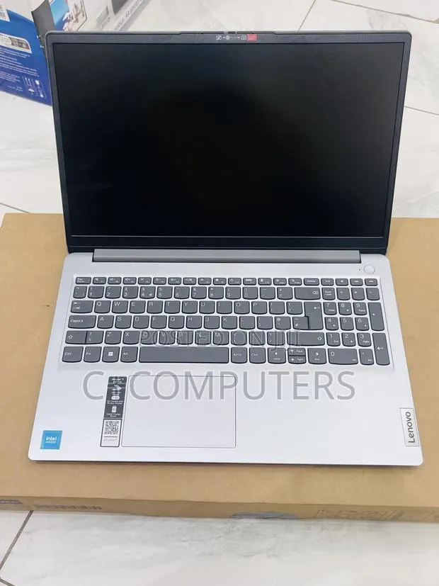 New Laptop Lenovo IdeaPad 1 8GB Intel Celeron SSD 256GB · Photo 1
