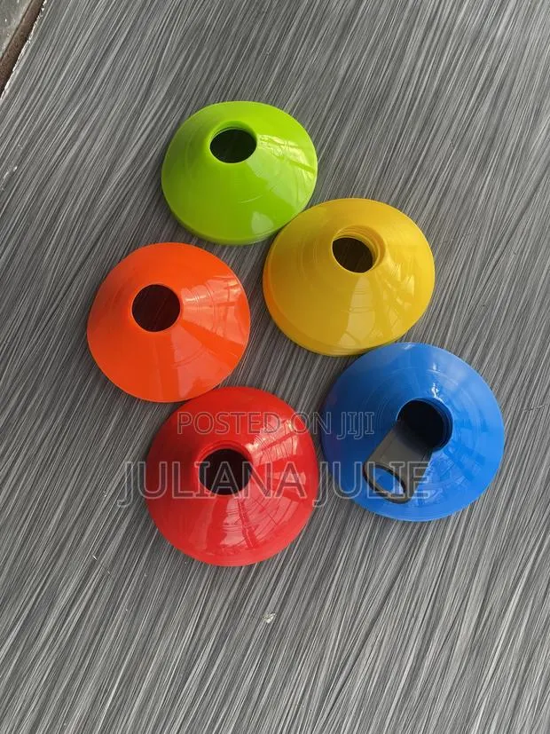 Original Training Cones Available at Cool Price · Photo 1