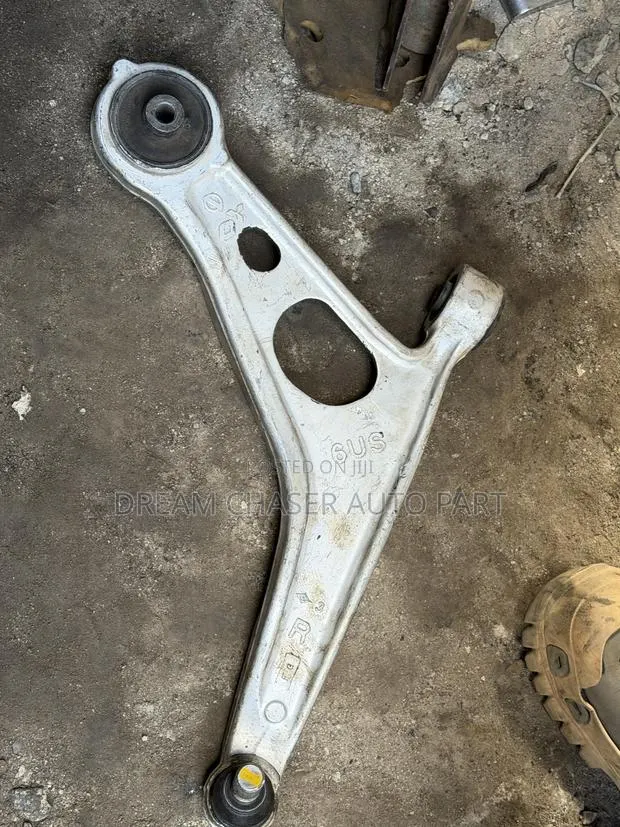 Original Home Used Lower Arm for Outlander 2022-2025 · Photo 1