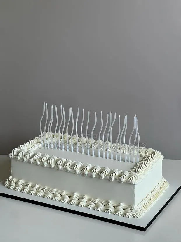 Rectangular Birthday Cake · Photo 1