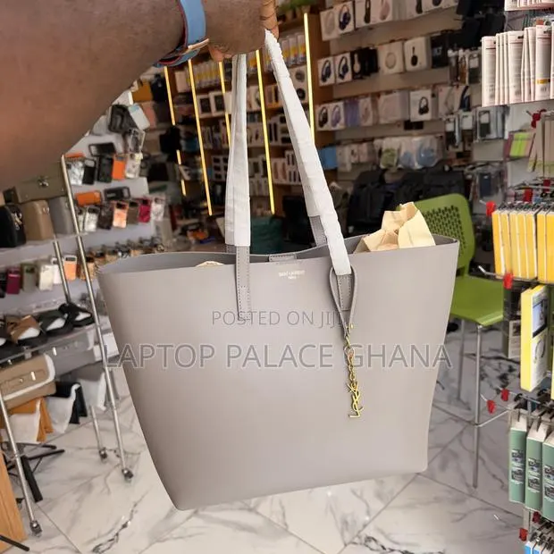 YSL Tote Bag With Purse · Photo 1