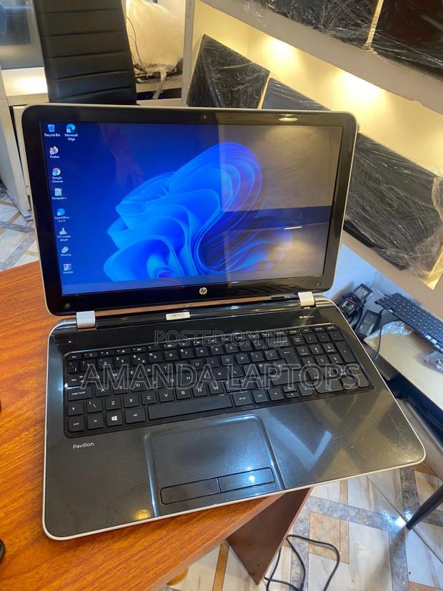 New Laptop HP Pavilion 15 8GB AMD A8 HDD+SSD 500GB · Photo 4