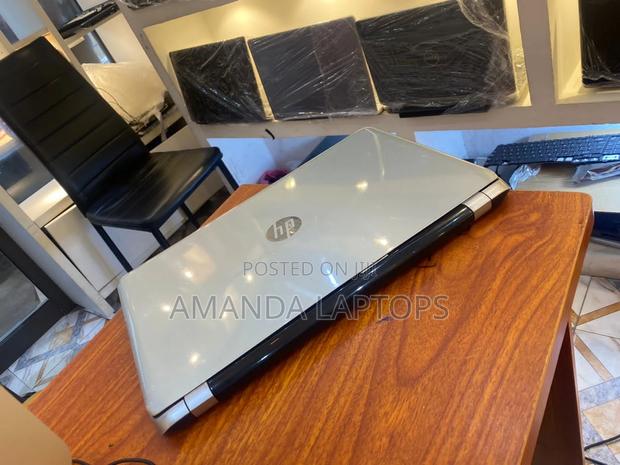 New Laptop HP Pavilion 15 8GB AMD A8 HDD+SSD 500GB · Photo 2