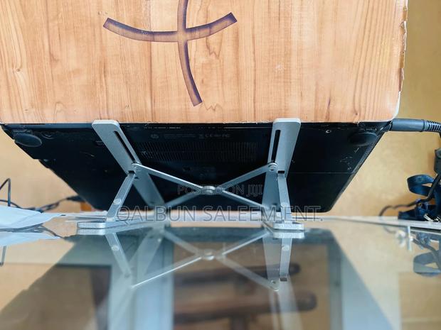 Foldable and Adjustable Laptop Stand · Photo 7