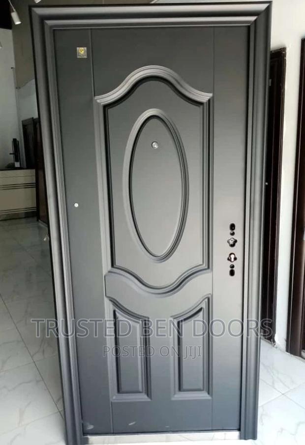 Paladin Single+One/Half Turkish Door [Interior+Exterior Use] · Photo 1