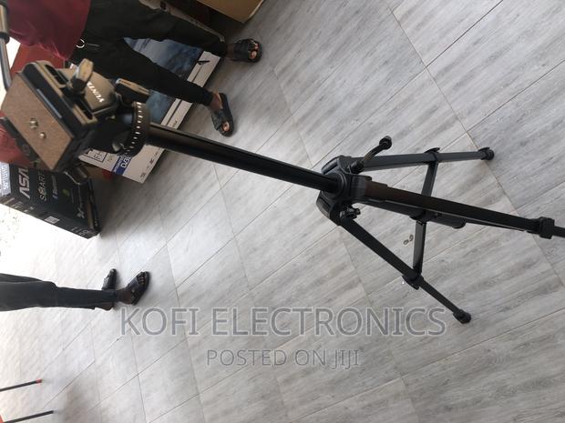 High Quality Yunteng VCT-860 Camera Video Tripod · Photo 2