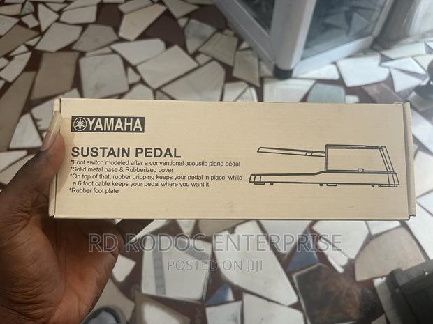 Sustain Pedal Yamaha · Photo 1